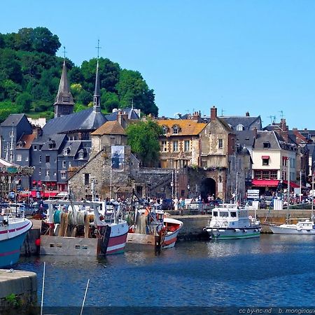 Le Studio 54 Honfleur Exterior foto